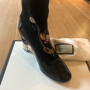 Gucci,new,beautiful black boots size 38 1/2